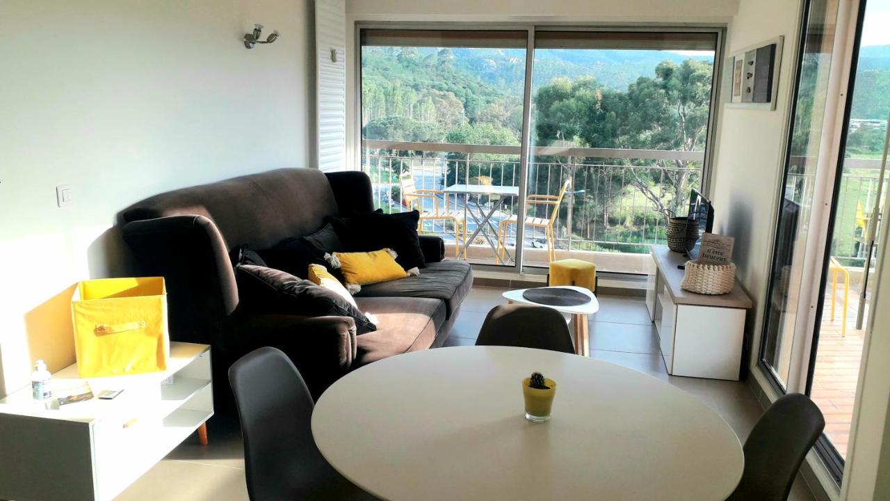 Appartement 2 Pieces Le Gorecki - Residence Du Riou De L'Argentiere A Mandelieu La Napoule, Avec Piscine, Parking Et A Proximite De Tout! Dış mekan fotoğraf
